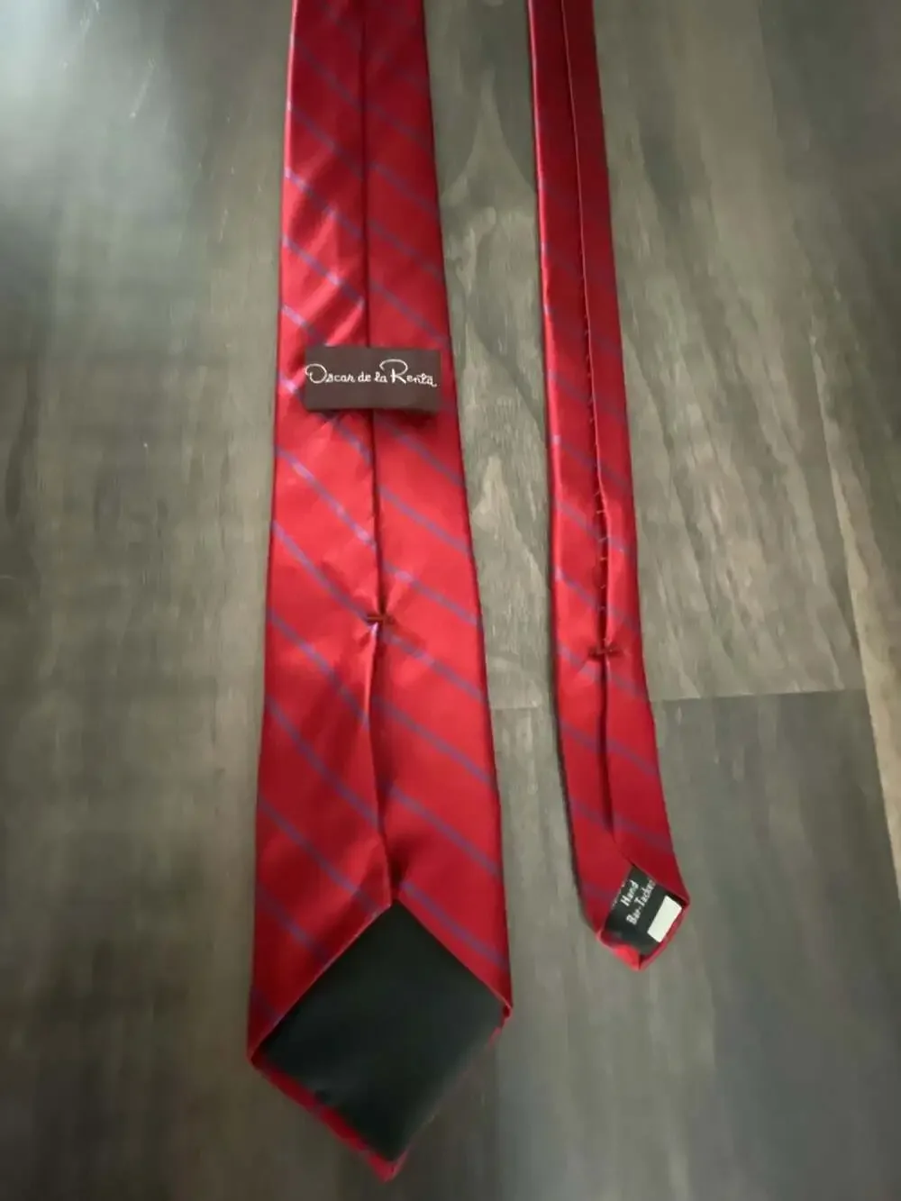 Oscar de la Renta Red and Blue Striped Silk Necktie Hand-Sewn